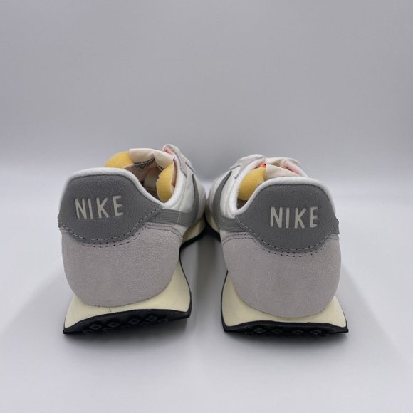 Nike Waffle Trainer 2 SE Mens Shoes - Picture 4 of 8